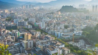 如何知晓城市动态情况？如何办理房贷转公积金业务？