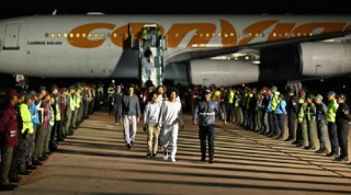 最高法院裁定特朗普可撤销50万移民的受保护身份，直至上诉结果出来