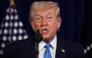 特朗普要求军方提交夺取伊朗核材料计划