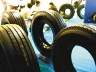 橡胶产量高峰期是什么时候？如何影响市场供需？