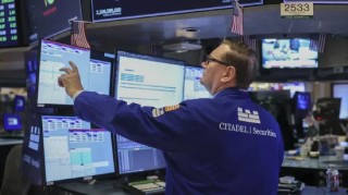 早盘：美股继续下滑 道指下跌200点