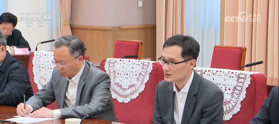 李强总理主持召开经济形势专家和企业家座谈会,参会发言的都有谁? 第1张 李强总理主持召开经济形势专家和企业家座谈会,参会发言的都有谁? 第1张