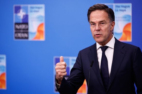 特朗普赞赏北约提高防务开支 但未明确提及关键的第五条 第2张 特朗普赞赏北约提高防务开支 但未明确提及关键的第五条 第2张