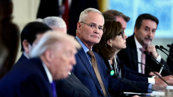 特朗普威胁将埃克森美孚排除在委内瑞拉石油业务之外  第1张