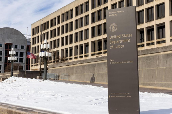 美国劳工统计局：1月非农就业报告将改期至2月11日发布  第1张