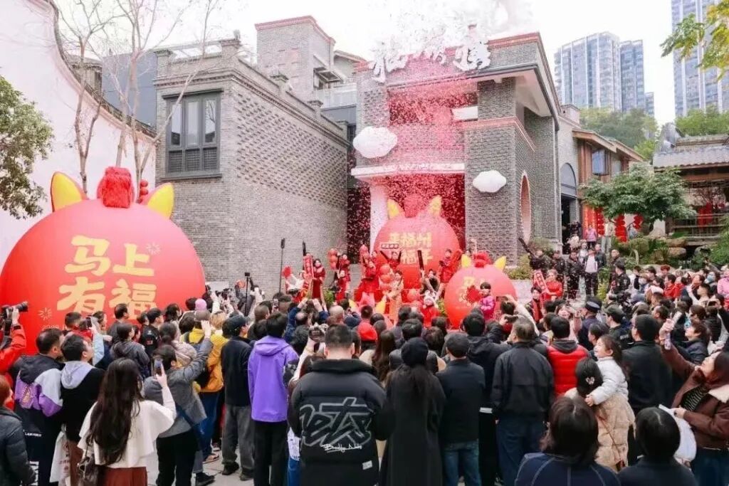 “史上最长春节假期”将至,多地宣布假期公交、地铁免费 第1张 “史上最长春节假期”将至,多地宣布假期公交、地铁免费 第1张