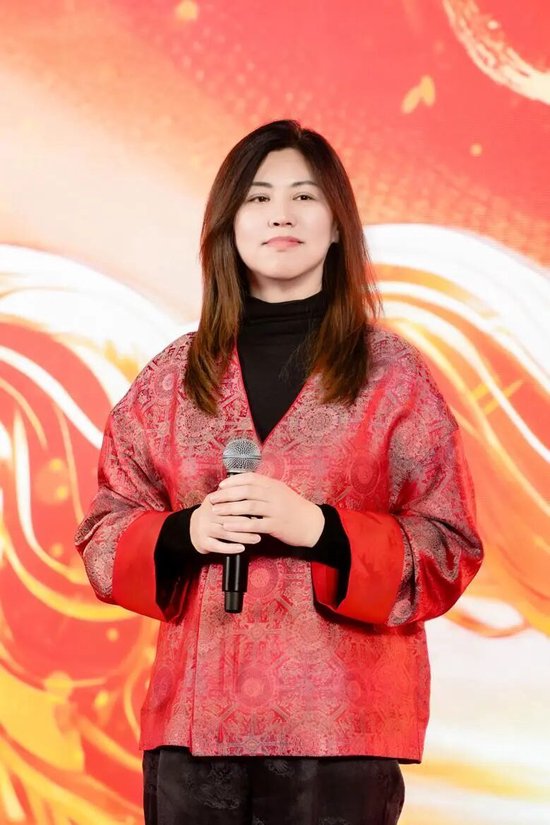 国联基金董事长王瑶2026年新春贺词：潮涌万象新 蹄疾步稳行  第2张