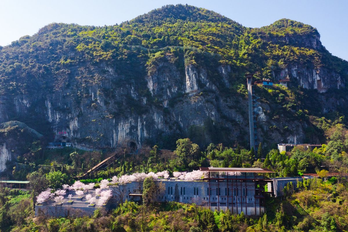 赤水左岸诗酒五载:当文学与美酒在时间里“生长养藏” 第6张 赤水左岸诗酒五载:当文学与美酒在时间里“生长养藏” 第6张